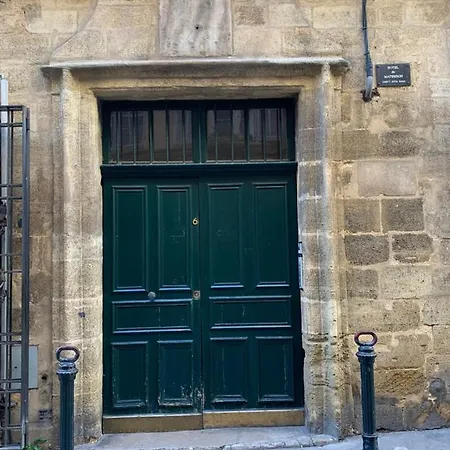 Apartman L'appart 6 *